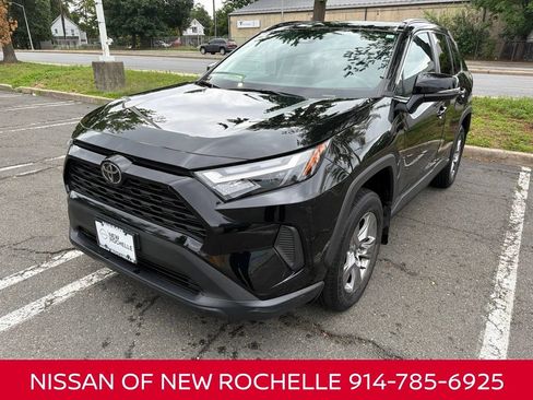 Used 2024 Toyota RAV4 XLE w/ Convenience Package AWD/4WD image 1