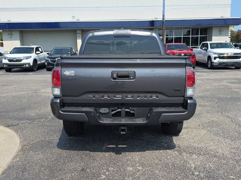 Used 2021 Toyota Tacoma TRD Sport w/ Technology Package RWD image 5