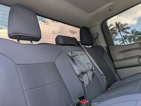 Used 2021 Chevrolet Silverado 1500 Custom RWD image 17