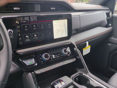 New 2025 GMC Sierra 1500 AT4 w/ Technology Package image 14