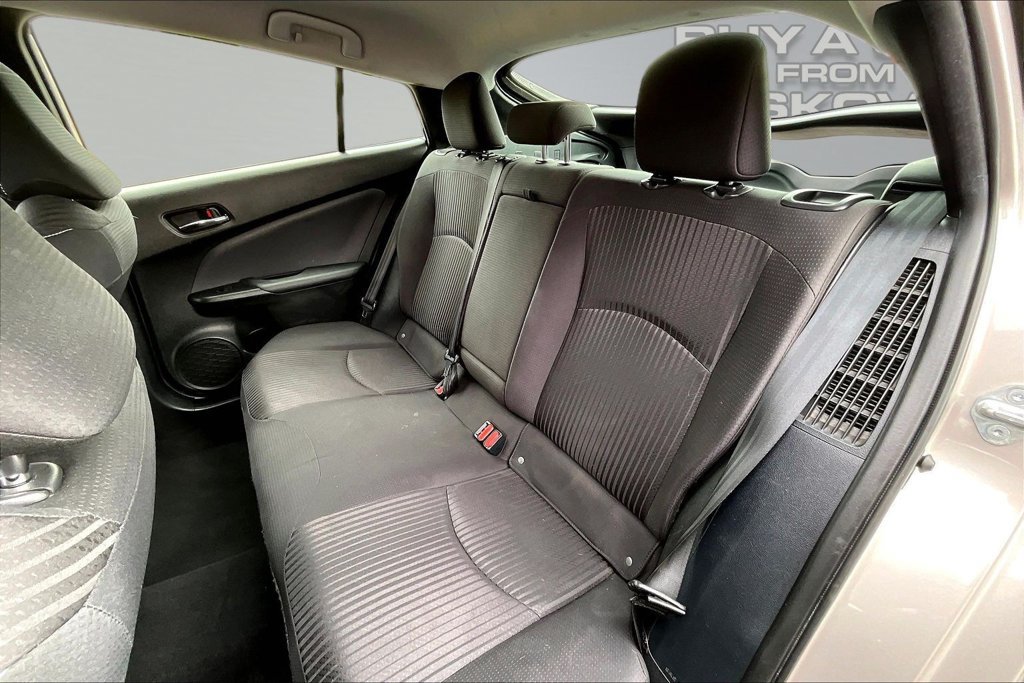 Used 2022 Toyota Prius Prime LE FWD image 24