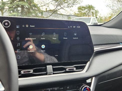 New 2025 Chevrolet Equinox LT w/ Convenience Package II image 15