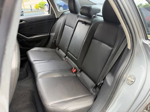 Used 2020 Volkswagen Jetta FWD image 29