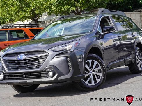 Used 2025 Subaru Outback Premium AWD/4WD image 9