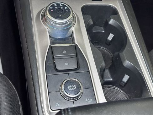 Certified 2022 Ford Explorer XLT image 43