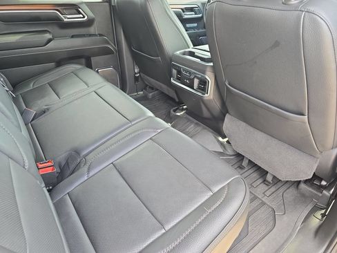 Used 2024 GMC Sierra 1500 Denali w/ Denali Reserve Package AWD/4WD image 11