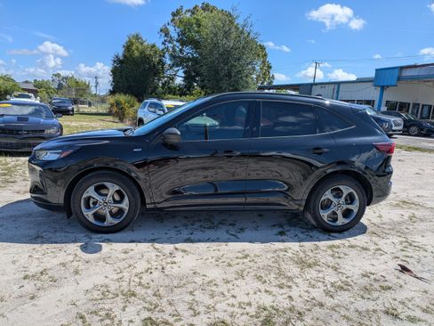 Used 2024 Ford Escape ST-Line w/ Tech Pack #1 FWD image 7
