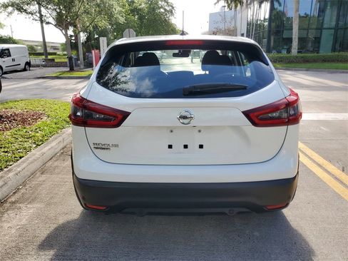 Used 2020 Nissan Rogue Sport S w/ Appearance Package image 5