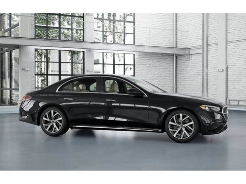 New 2026 Mercedes-Benz E 350 4MATIC Sedan image 14