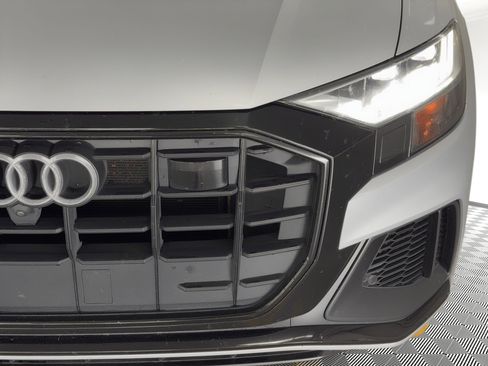 Used 2021 Audi Q8 Premium Plus AWD/4WD image 11