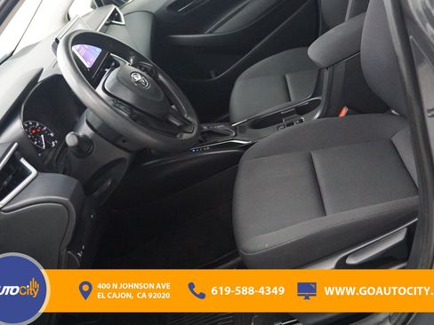 Used 2024 Toyota Corolla LE FWD image 9