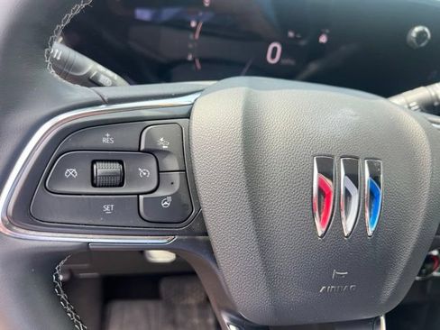 Used 2024 Buick Encore GX Preferred w/ Comfort Package FWD image 25