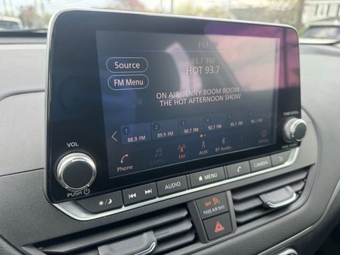 Used 2021 Nissan Altima 2.5 SV FWD image 37