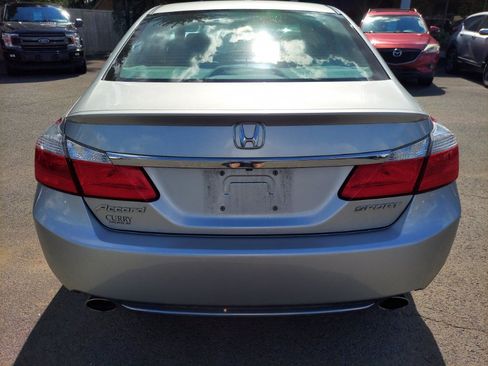 Used 2015 Honda Accord Sport image 5