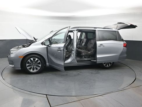 Used 2022 Honda Odyssey EX-L image 45