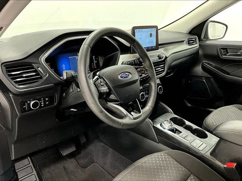 Used 2023 Ford Escape Active image 16