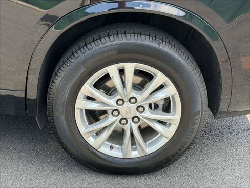Used 2023 Cadillac XT6 Luxury AWD/4WD image 10