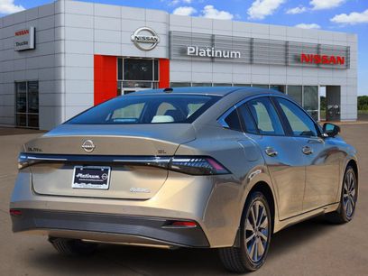 New 2026 Nissan Sentra SL w/ Floor Mat Package