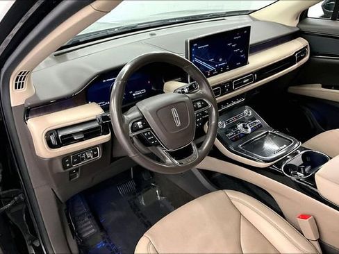 Used 2022 Lincoln Nautilus Reserve AWD/4WD image 15