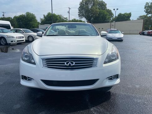 Used 2011 INFINITI G37 Sport w/ Premium Pkg image 2