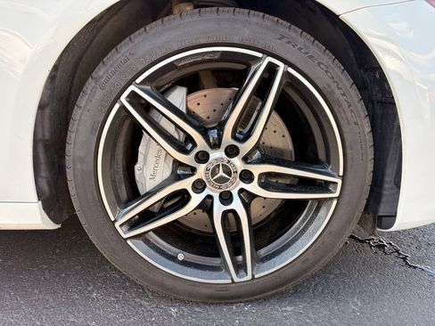 Used 2019 Mercedes-Benz E 300 image 30