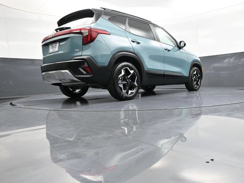 Certified 2025 Kia Seltos S AWD/4WD image 29