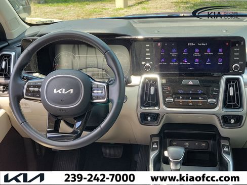 Used 2023 Kia Sorento S w/ Panoramic Sunroof Package FWD image 20