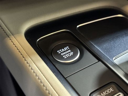 Used 2023 INFINITI QX60 Luxe w/ Cargo Package image 16