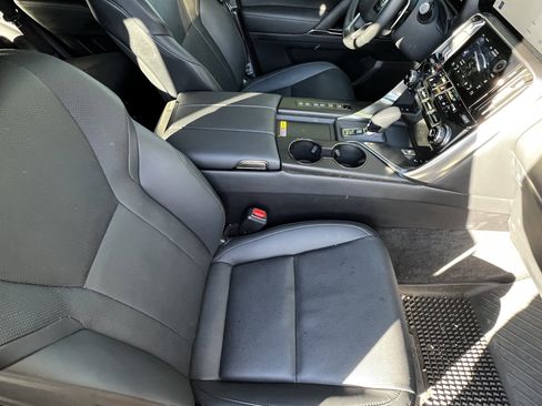 Used 2025 Lexus LX 700h Overtrail image 44