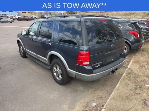 Used 2002 Ford Explorer XLT image 3