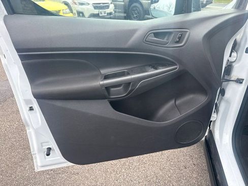 Used 2015 Ford Transit Connect XL image 9