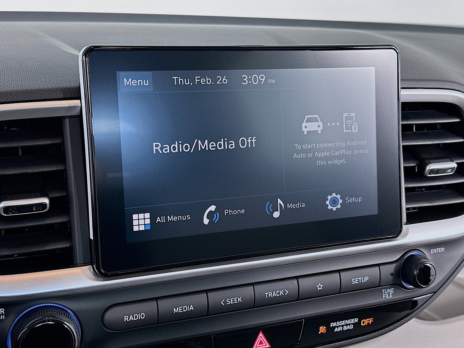 Certified 2026 Hyundai Venue SEL FWD image 17