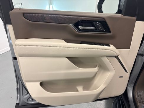 New 2026 GMC Yukon Denali w/ LPO, Floor Liner Package AWD/4WD image 11