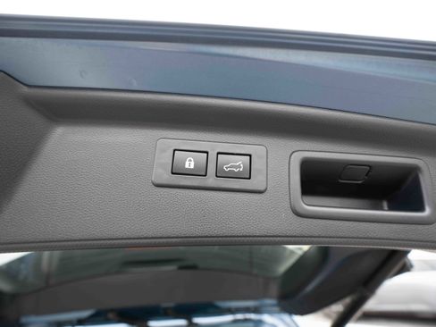 Used 2024 Subaru Forester Touring image 29