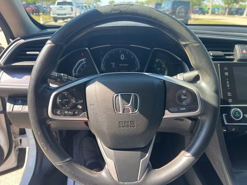 Used 2018 Honda Civic EX-L image 31