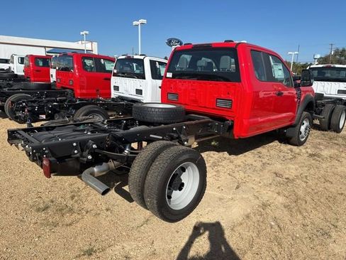 New 2024 Ford F550 4x4 SuperCab Super Duty image 2