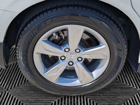 Used 2019 Honda Odyssey EX-L image 27