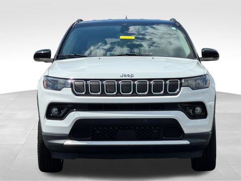 Used 2022 Jeep Compass Limited AWD/4WD image 2