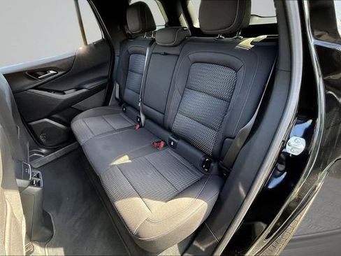 Used 2025 Chevrolet Equinox LT image 22