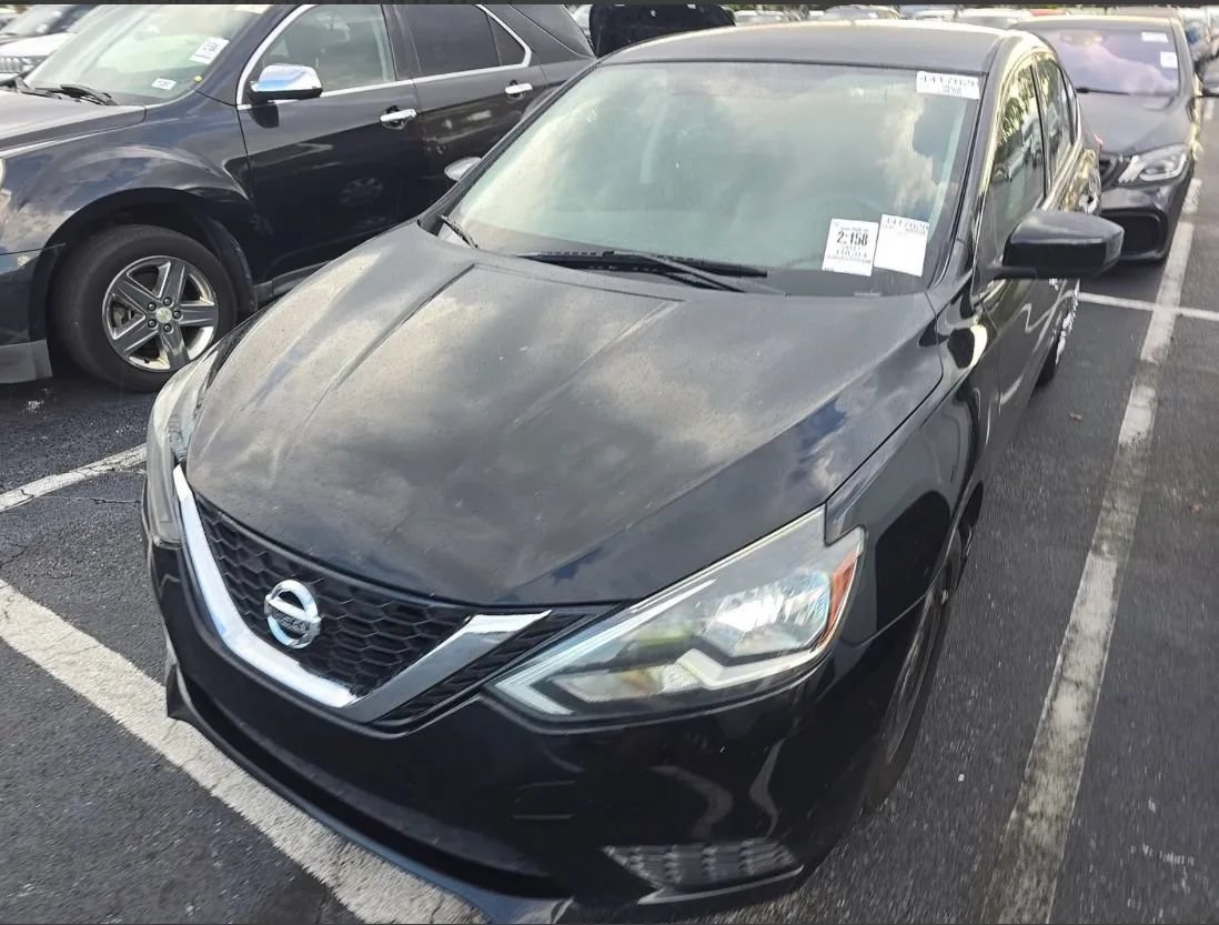 Used 2017 Nissan Sentra S FWD image 1