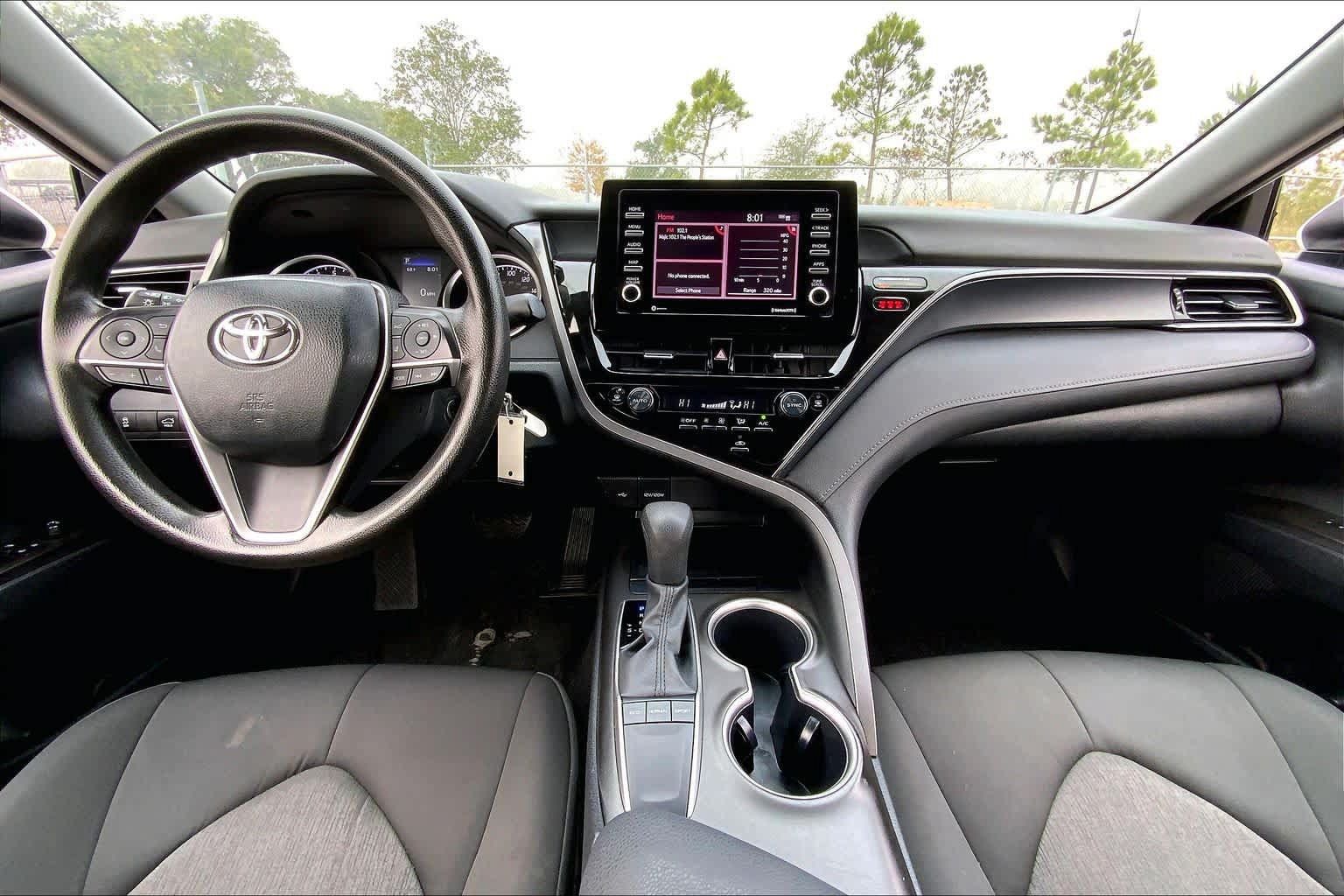 Used 2024 Toyota Camry LE FWD image 15