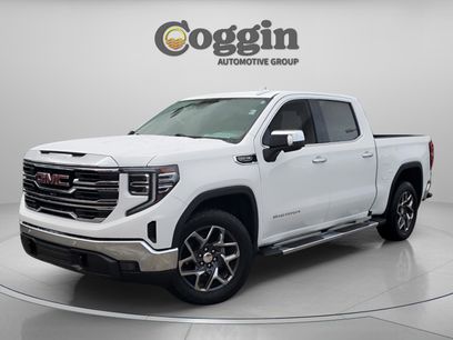 Used 2025 GMC Sierra 1500 SLT w/ SLT Premium Package