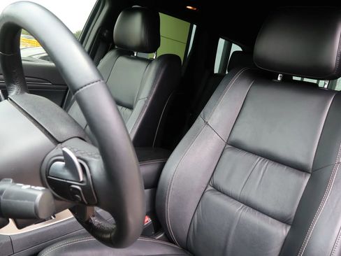 Used 2015 Jeep Grand Cherokee Limited image 11