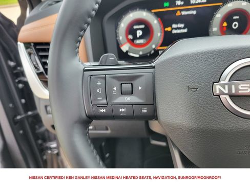 Certified 2026 Nissan Rogue Platinum w/ Platinum Premium Package AWD/4WD image 32