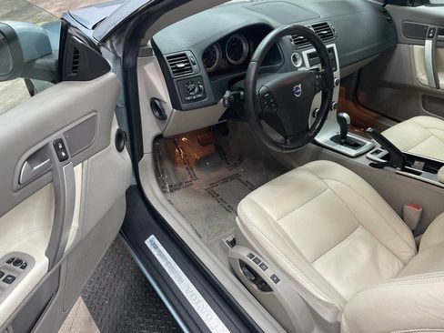 Used 2012 Volvo C70 T5 image 21