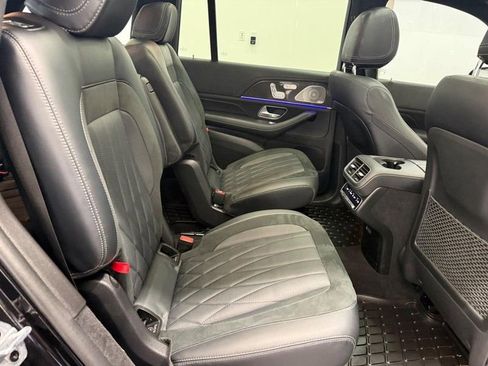 Used 2024 Mercedes-Benz GLS 63 AMG 4MATIC image 8