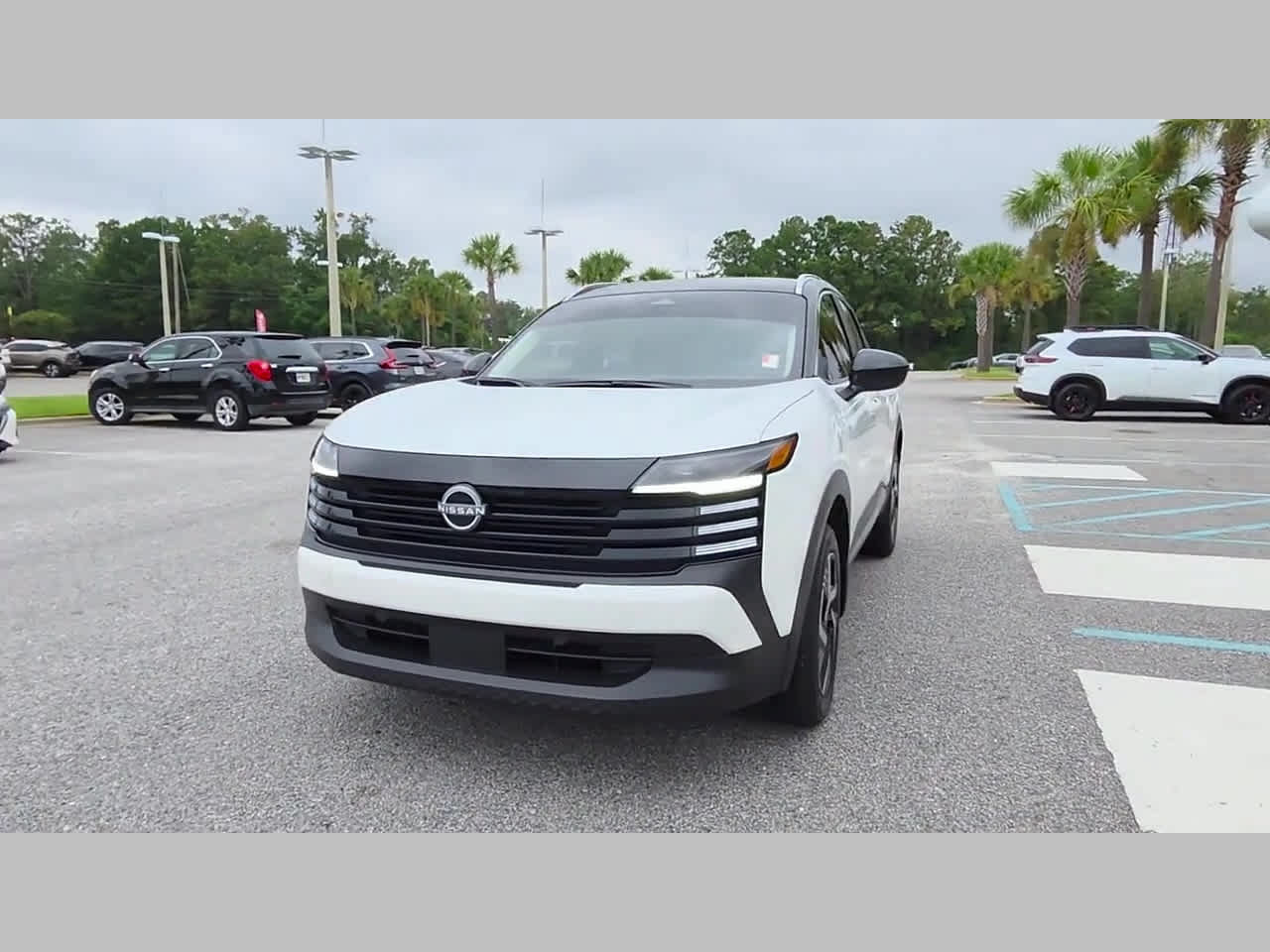 Used 2026 Nissan Kicks SV FWD image 22