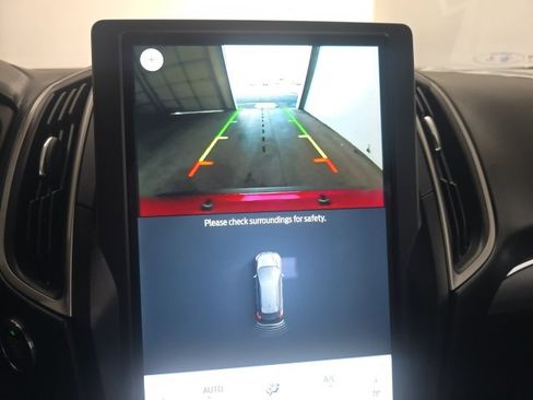 Used 2021 Ford Edge SEL w/ Convenience Package image 27