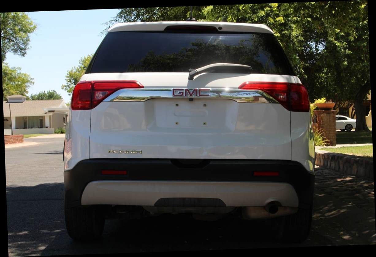 Used 2018 GMC Acadia SLE FWD image 5