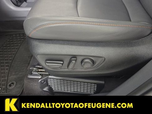 Used 2024 Toyota Sienna XSE AWD/4WD image 17